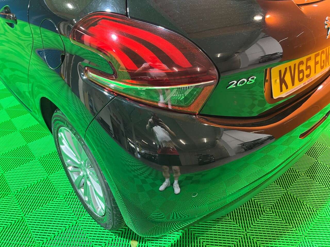 2015 PEUGEOT 208 2015 PEUGEOT 208