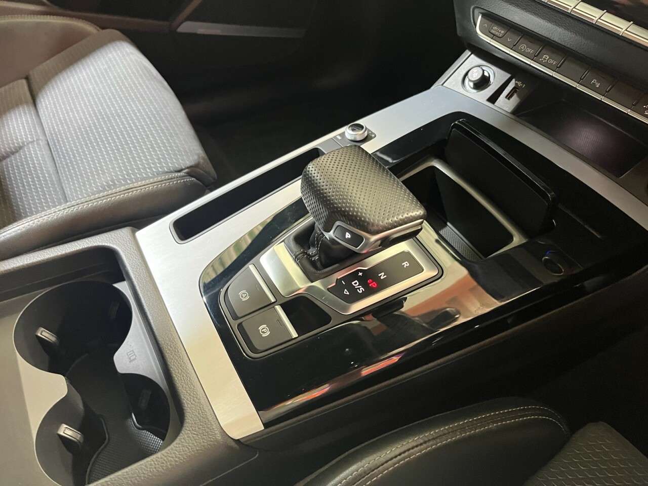 2021 AUDI Q5 2021 AUDI Q5