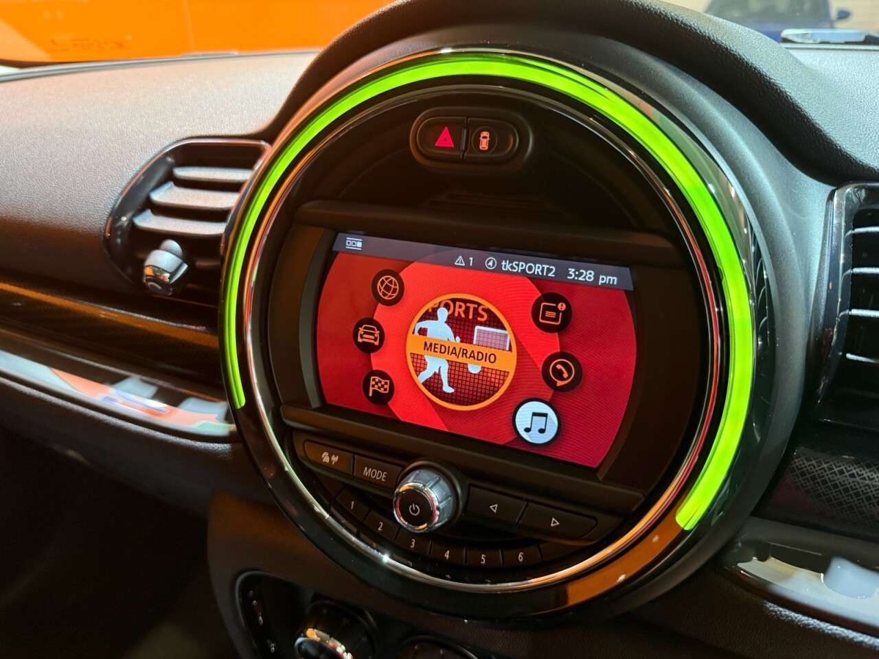 2020 MINI CLUBMAN 2020 MINI CLUBMAN