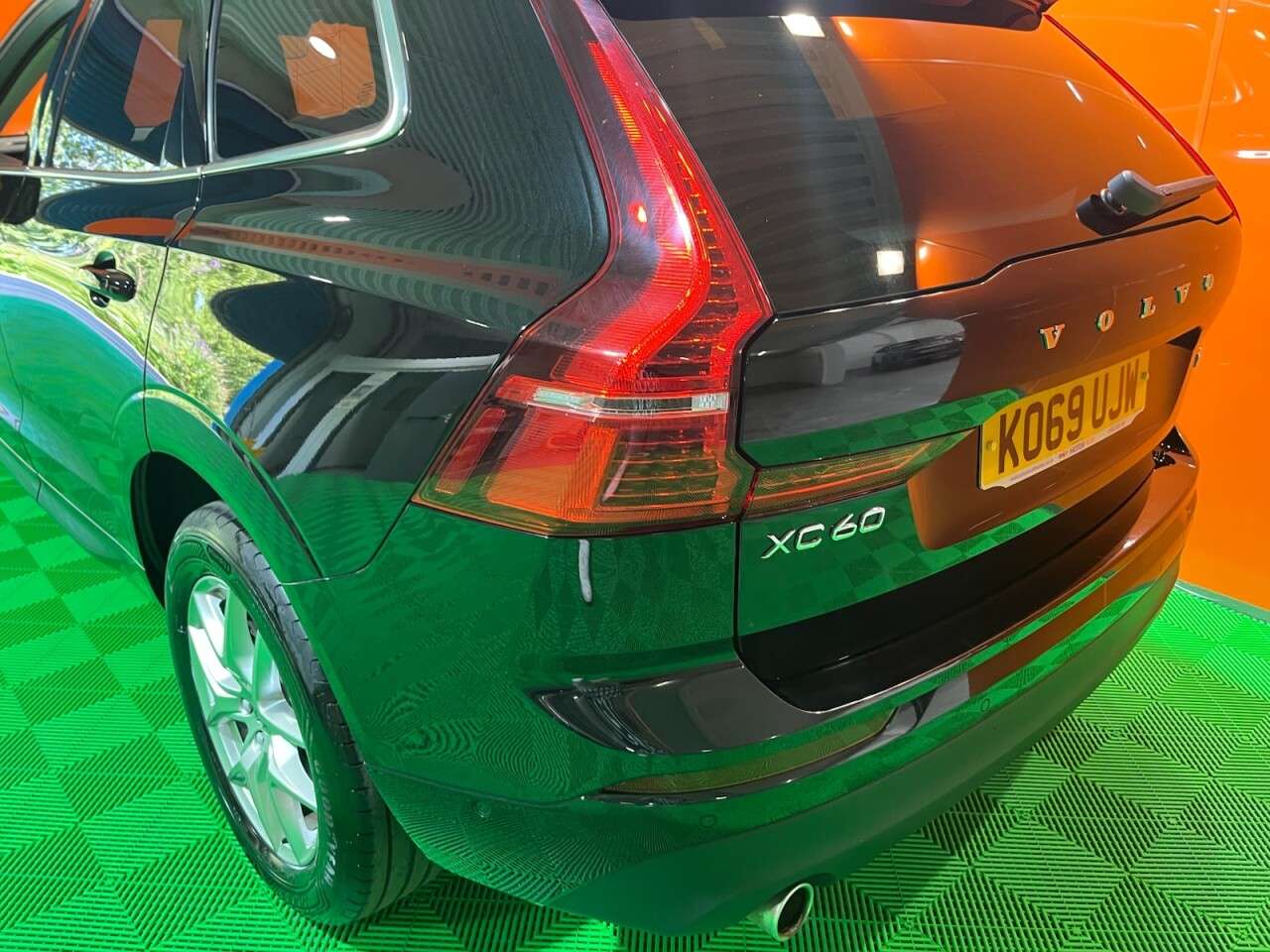 2020 VOLVO XC60 2020 VOLVO XC60