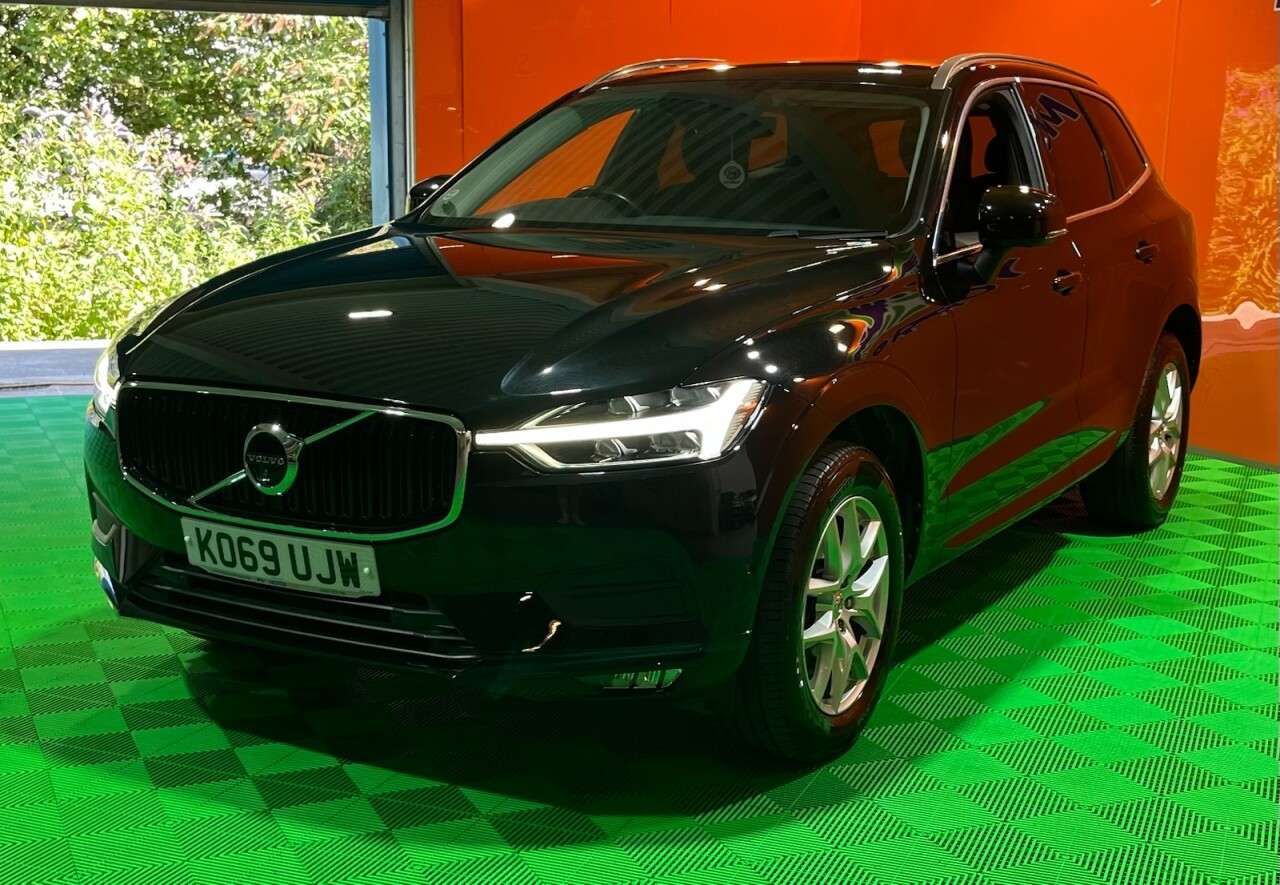 2020 VOLVO XC60 2020 VOLVO XC60