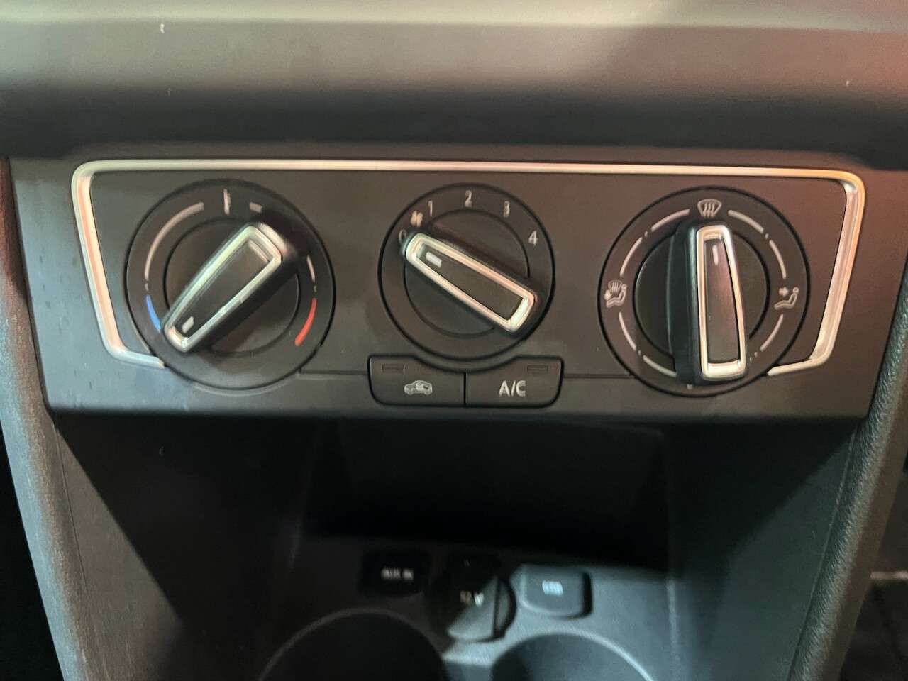 2017 VOLKSWAGEN POLO 2017 VOLKSWAGEN POLO