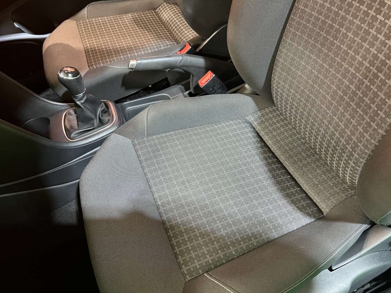 2017 VOLKSWAGEN POLO 2017 VOLKSWAGEN POLO