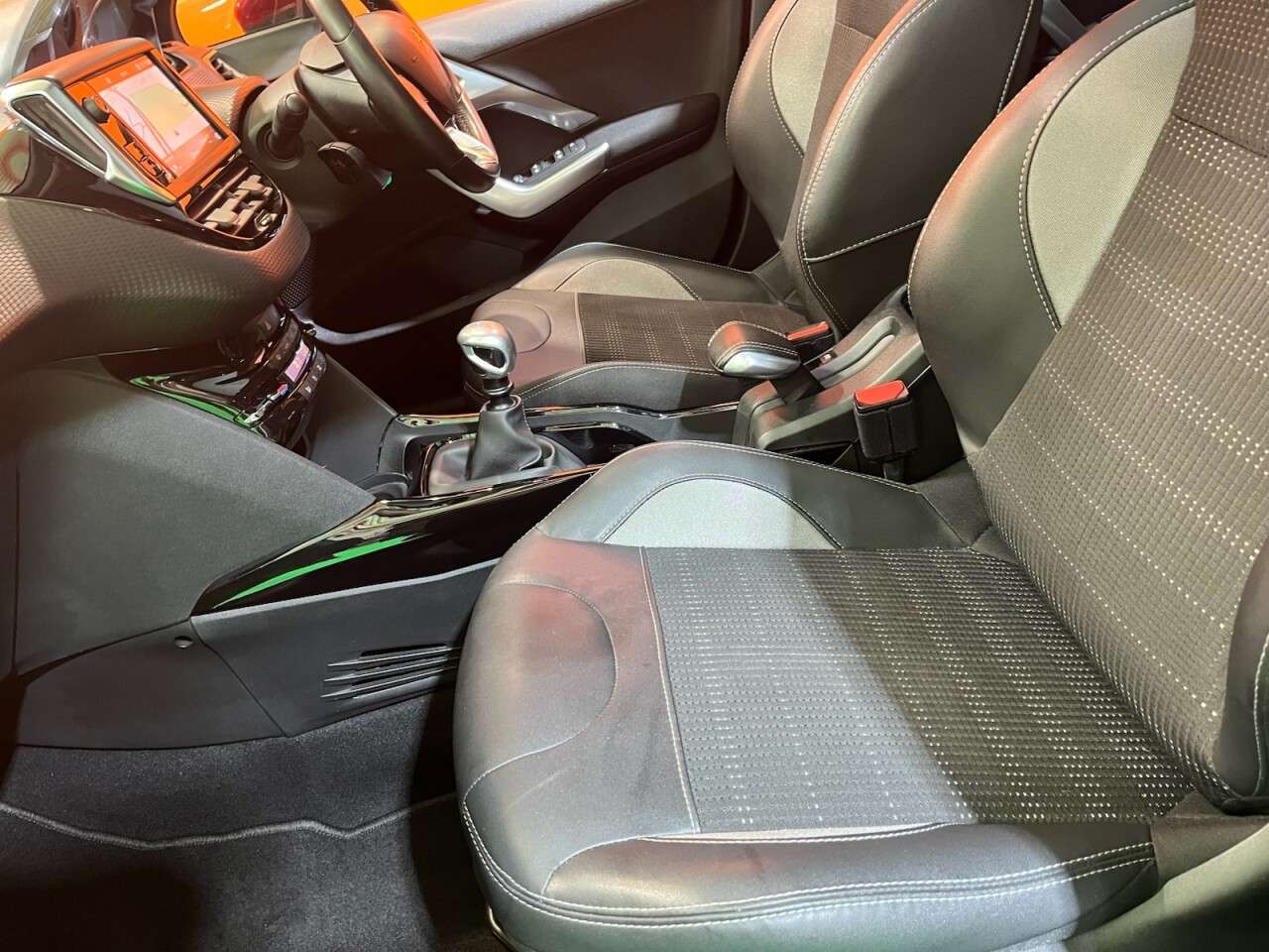 2019 PEUGEOT 2008 2019 PEUGEOT 2008