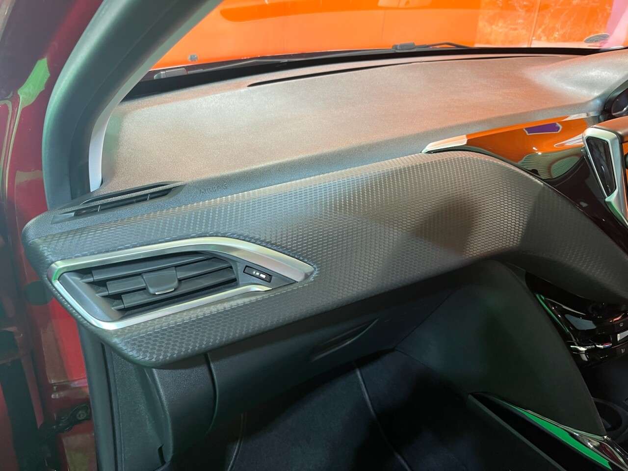 2019 PEUGEOT 2008 2019 PEUGEOT 2008