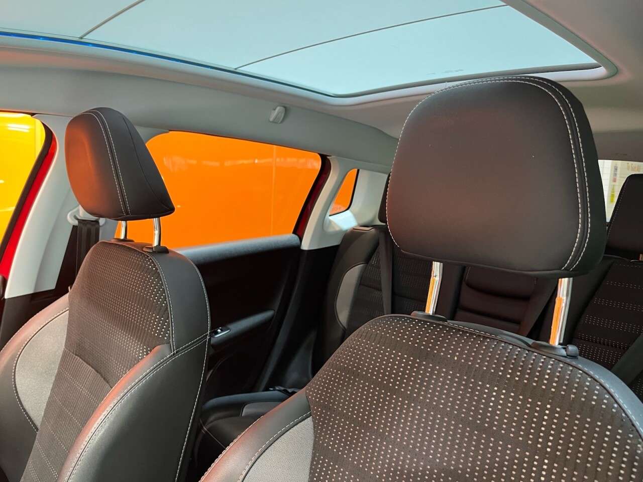 2019 PEUGEOT 2008 2019 PEUGEOT 2008