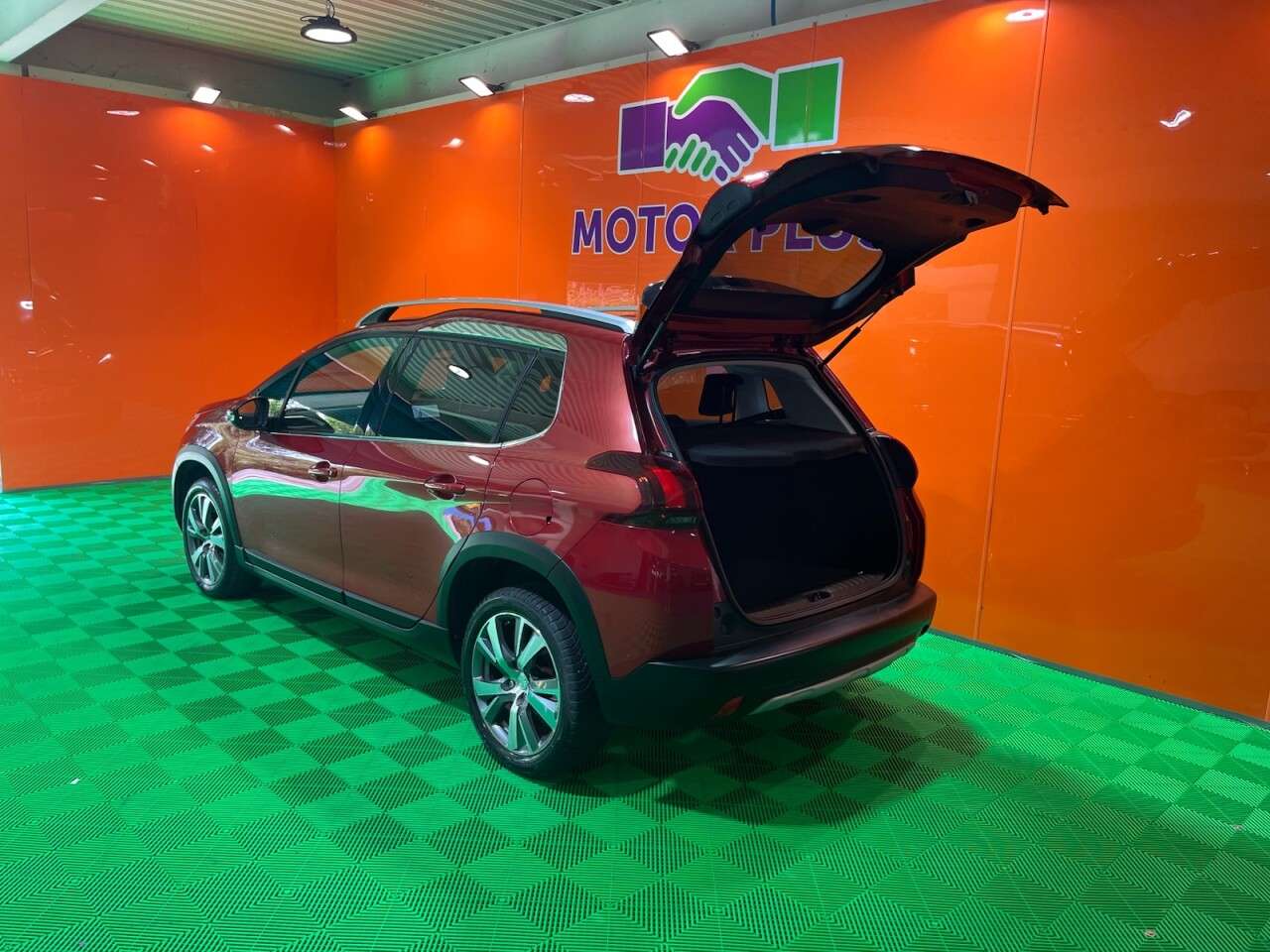 A 2019 PEUGEOT 2008 1.2 PureTech Allure Premium SUV 5dr Petrol Manual Euro 6 (s/s) (110 ps) Vis A 2019 PEUGEOT 2008 1.2 PureTech Allure Premium SUV 5dr Petrol Manual Euro 6 (s/s) (110 ps) Vis