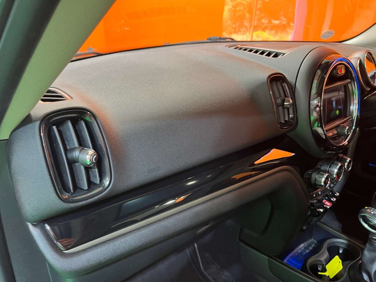 2018 MINI COUNTRYMAN 2018 MINI COUNTRYMAN