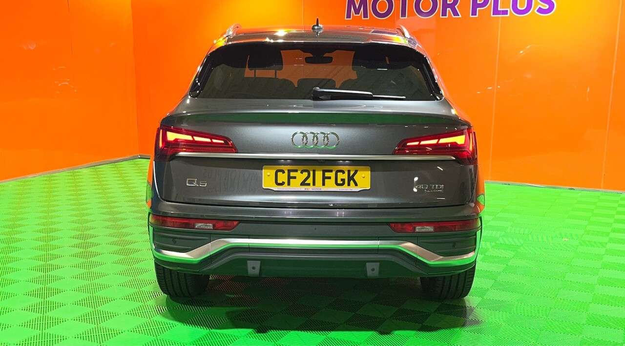 2021 AUDI Q5 2021 AUDI Q5