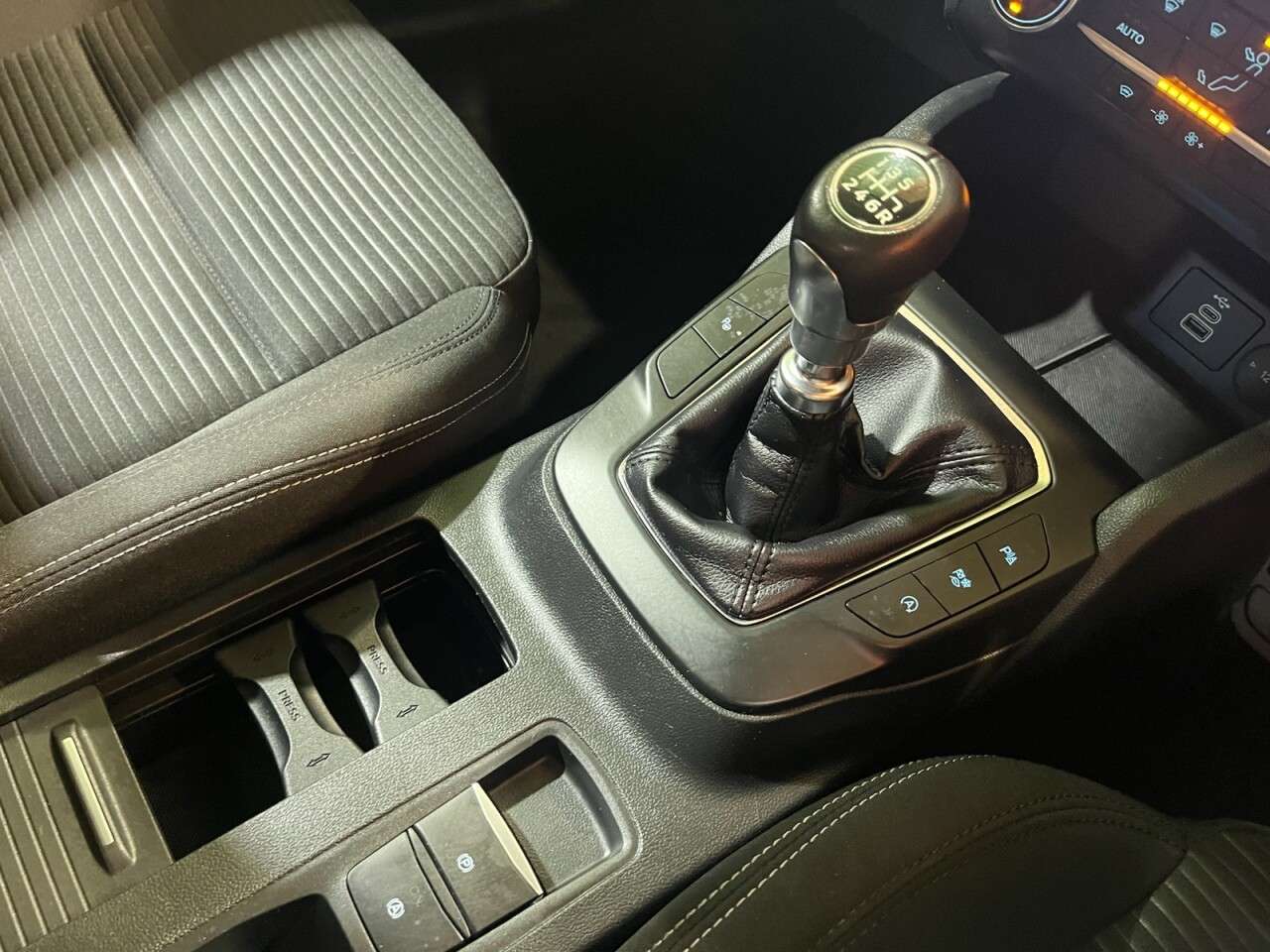 2022 FORD FOCUS 2022 FORD FOCUS