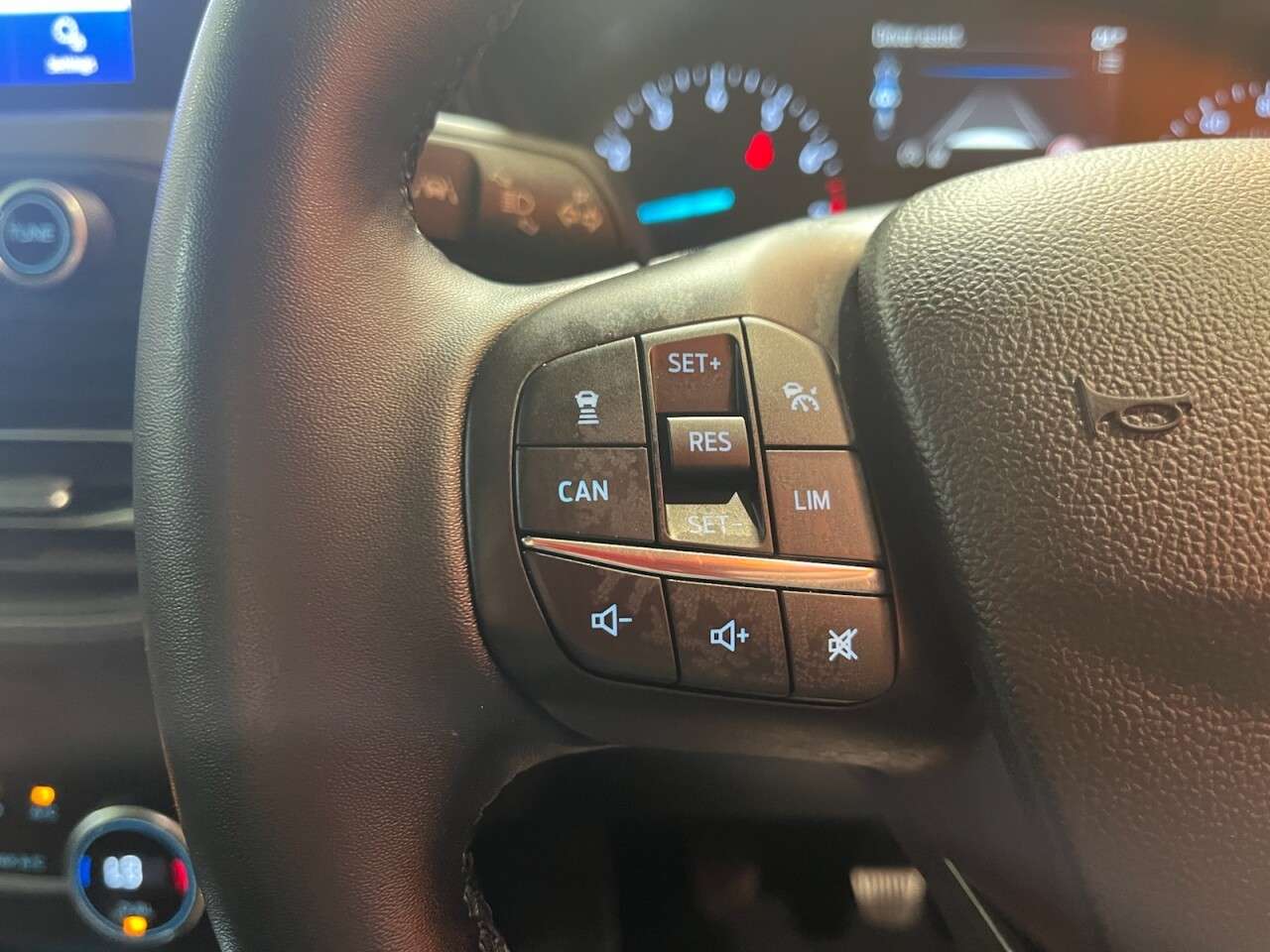 2022 FORD FOCUS 2022 FORD FOCUS