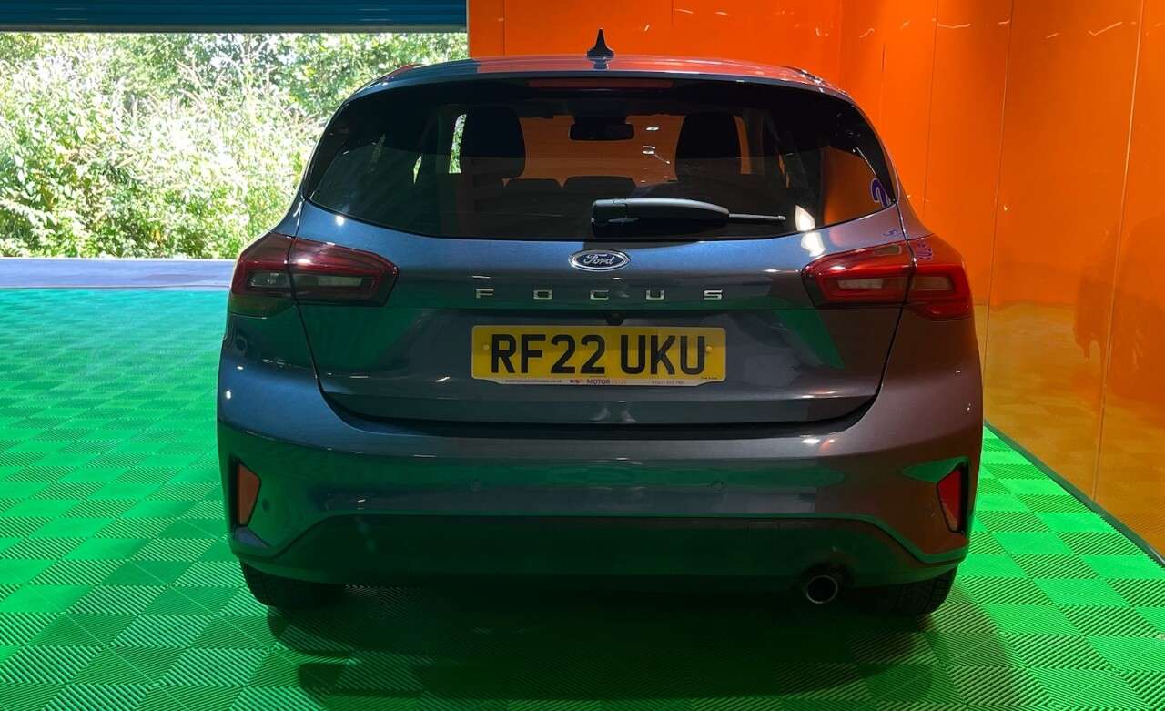2022 FORD FOCUS 2022 FORD FOCUS