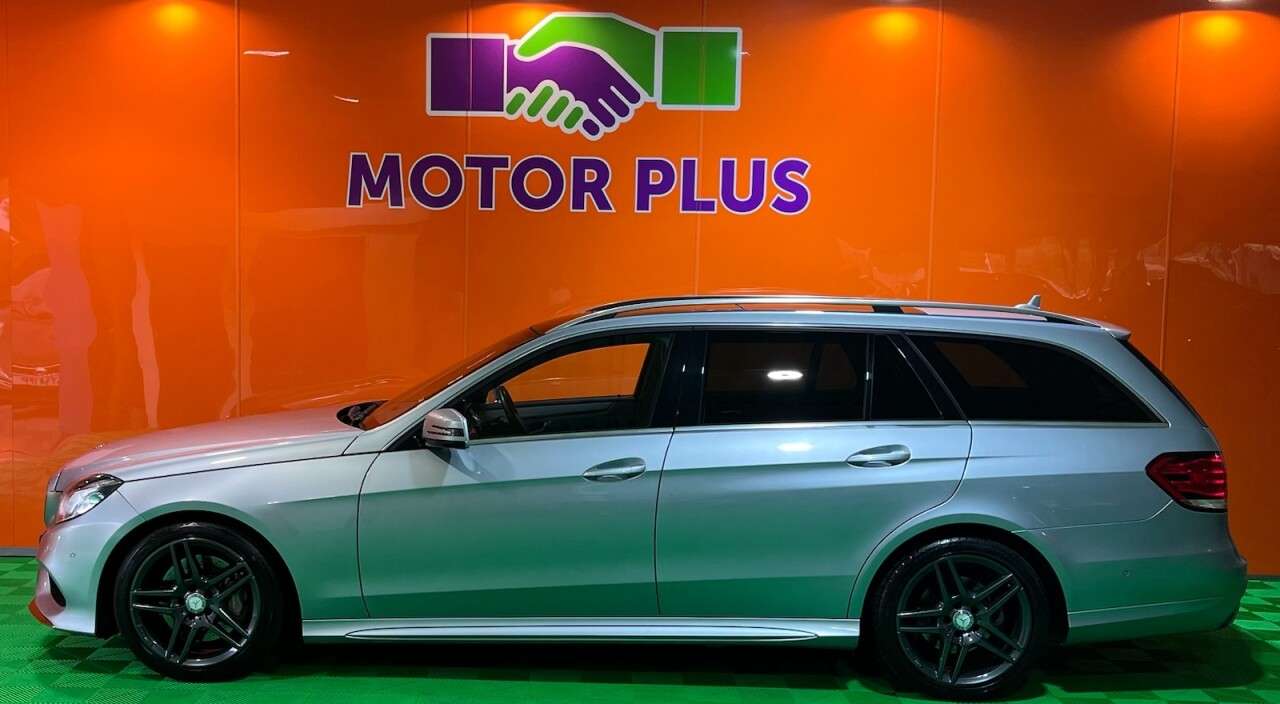 A 2015 MERCEDES-BENZ E-CLASS 3.0 E350 V6 BlueTEC AMG Line Estate 5dr Diesel G-Tronic+ Euro 6 (s/s) (258 A 2015 MERCEDES-BENZ E-CLASS 3.0 E350 V6 BlueTEC AMG Line Estate 5dr Diesel G-Tronic+ Euro 6 (s/s) (258