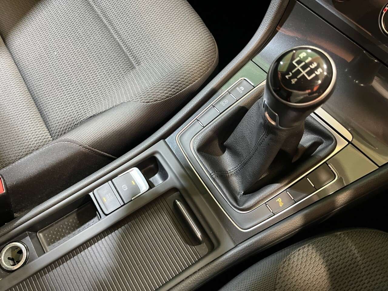 2019 VOLKSWAGEN GOLF 2019 VOLKSWAGEN GOLF
