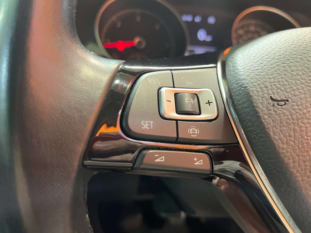 2019 VOLKSWAGEN GOLF 2019 VOLKSWAGEN GOLF