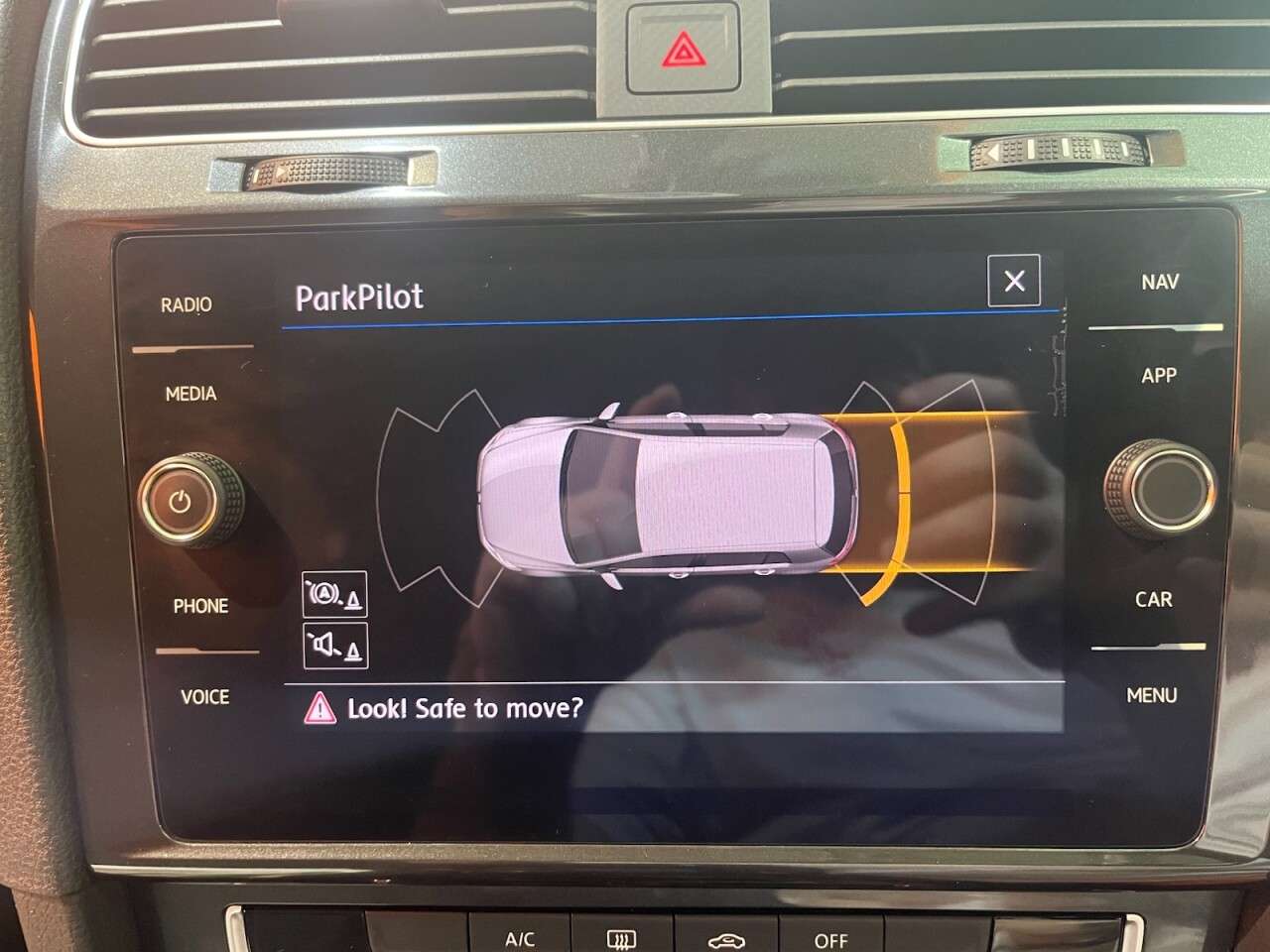2019 VOLKSWAGEN GOLF 2019 VOLKSWAGEN GOLF