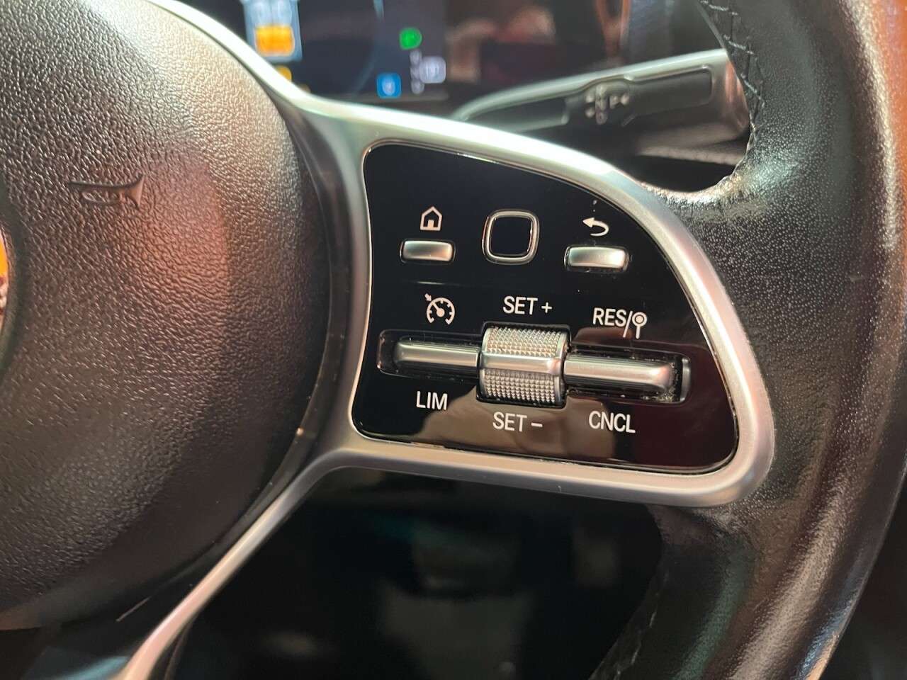 2018 MERCEDES-BENZ A CLASS 2018 MERCEDES-BENZ A CLASS