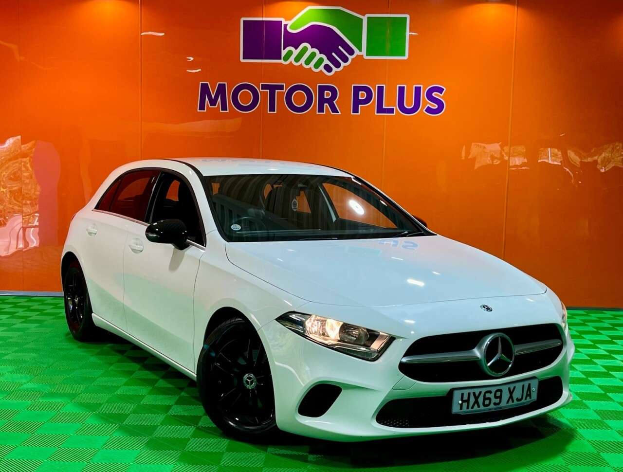 A 2019 MERCEDES-BENZ A CLASS 1.5 A180d SE Hatchback 5dr Diesel 7G-DCT Euro 6 (s/s) (116 ps) Visit Over 4 A 2019 MERCEDES-BENZ A CLASS 1.5 A180d SE Hatchback 5dr Diesel 7G-DCT Euro 6 (s/s) (116 ps) Visit Over 4