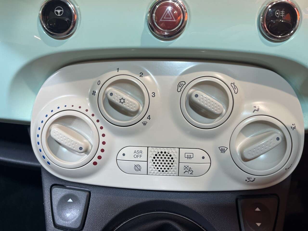 2015 FIAT 500 2015 FIAT 500