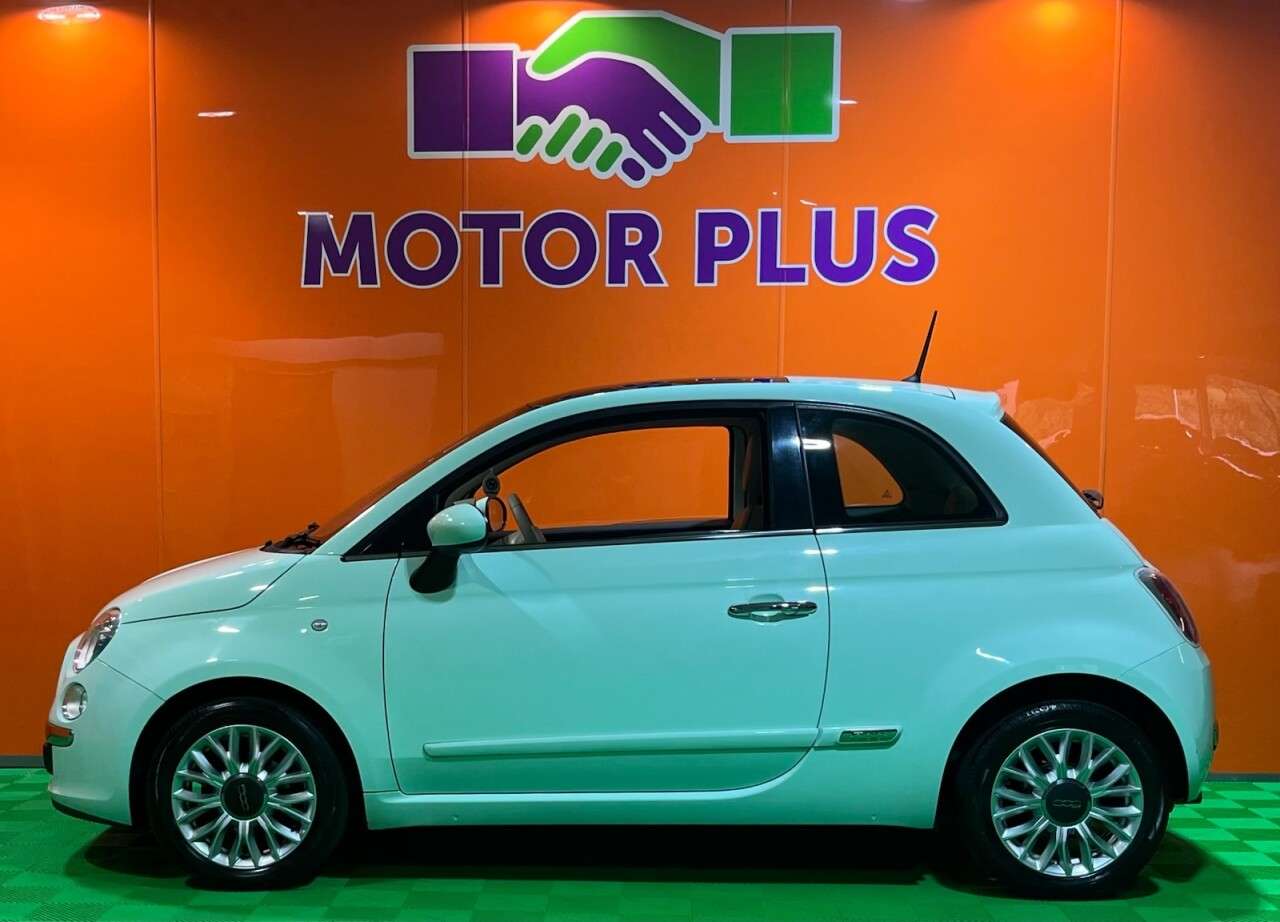 A 2015 FIAT 500 1.2 Lounge Hatchback 3dr Petrol Manual Euro 6 (s/s) (69 bhp) Visit Over 400 A 2015 FIAT 500 1.2 Lounge Hatchback 3dr Petrol Manual Euro 6 (s/s) (69 bhp) Visit Over 400