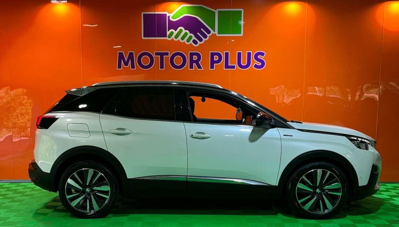 A 2020 PEUGEOT 3008 1.2 PureTech GT Line Premium SUV 5dr Petrol Manual Euro 6 (s/s) (130 ps) Vi A 2020 PEUGEOT 3008 1.2 PureTech GT Line Premium SUV 5dr Petrol Manual Euro 6 (s/s) (130 ps) Vi