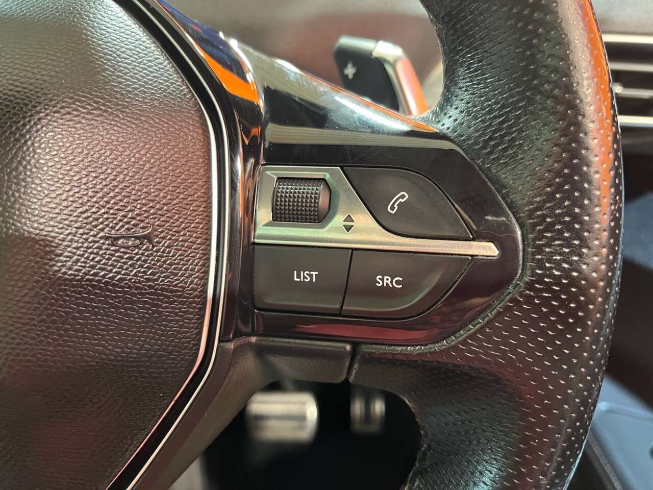 2018 PEUGEOT 5008 2018 PEUGEOT 5008