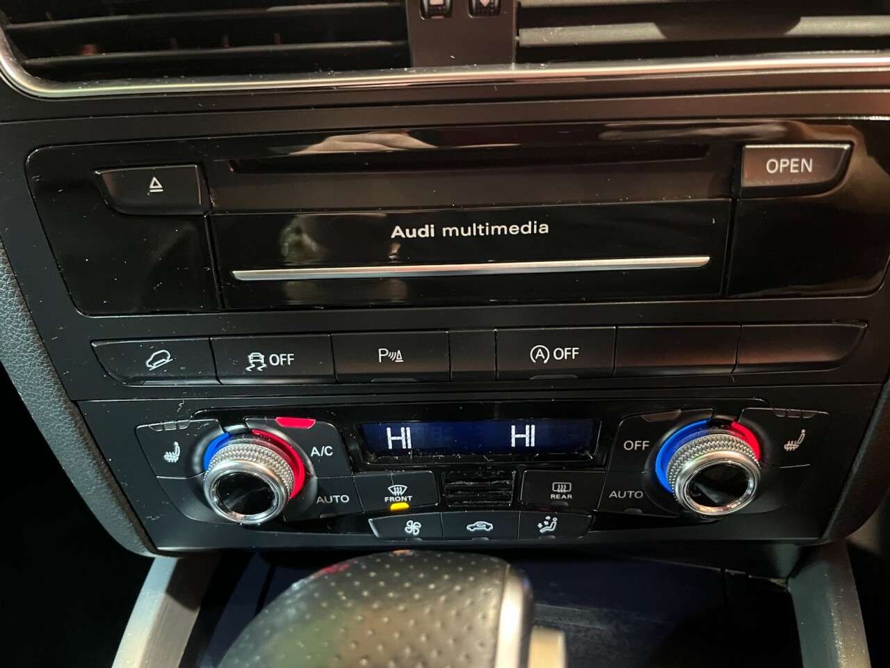 2015 AUDI Q5 2015 AUDI Q5