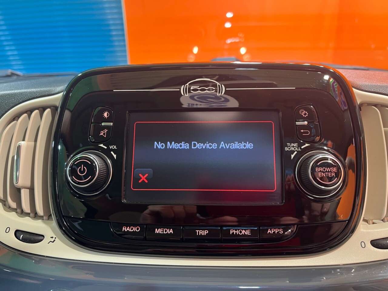2018 FIAT 500 2018 FIAT 500