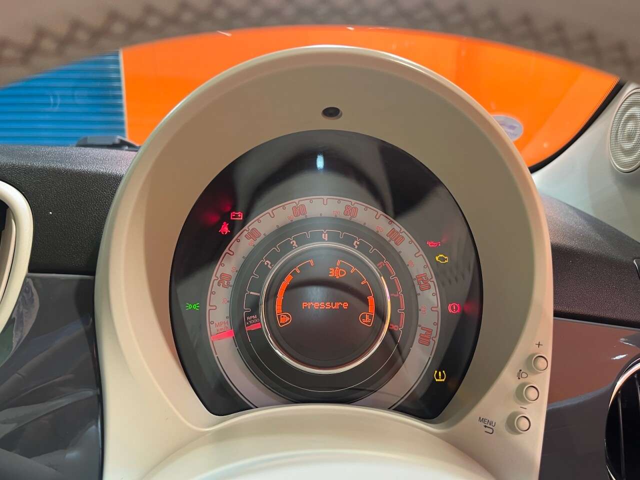 2018 FIAT 500 2018 FIAT 500