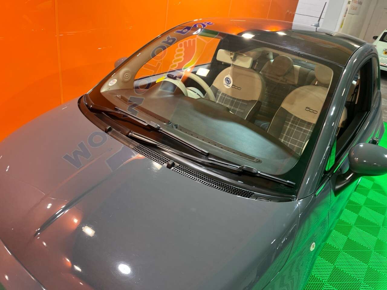 2018 FIAT 500 2018 FIAT 500