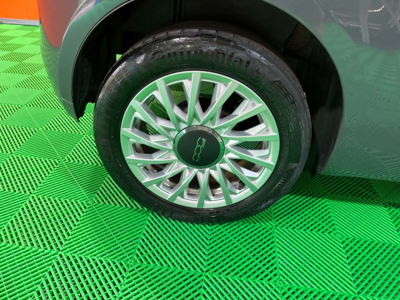 2018 FIAT 500 2018 FIAT 500