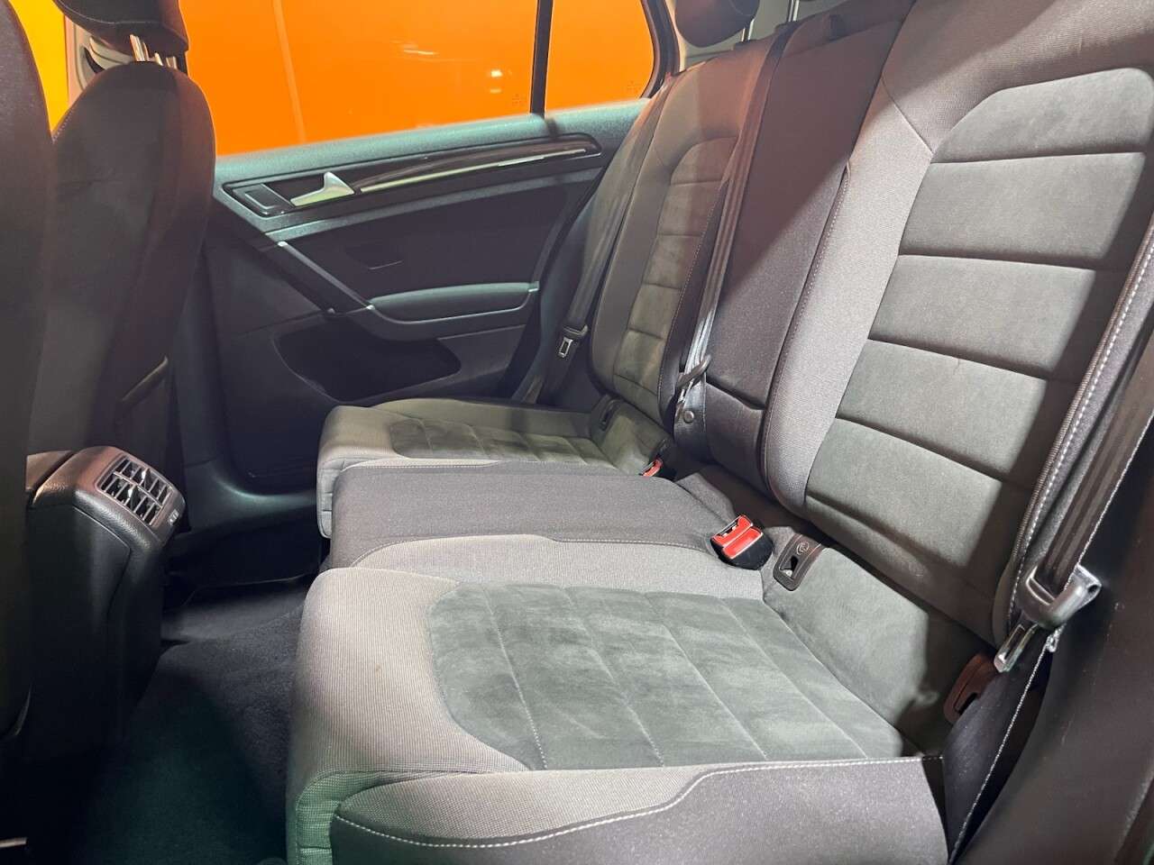2018 VOLKSWAGEN GOLF 2018 VOLKSWAGEN GOLF