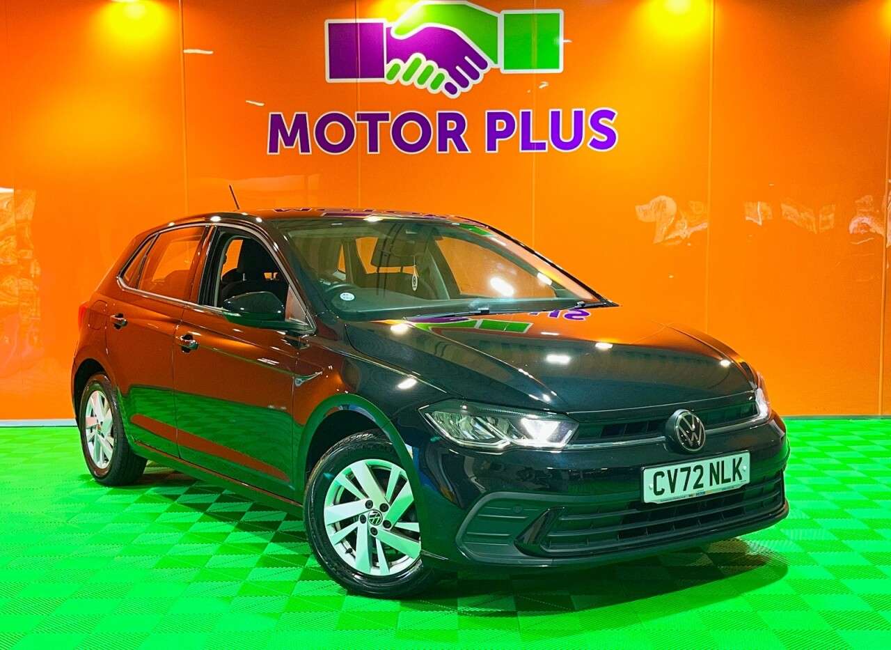 A 2022 VOLKSWAGEN POLO 1.0 EVO Life Hatchback 5dr Petrol Manual Euro 6 (s/s) (80 ps) Visit Over 40 A 2022 VOLKSWAGEN POLO 1.0 EVO Life Hatchback 5dr Petrol Manual Euro 6 (s/s) (80 ps) Visit Over 40
