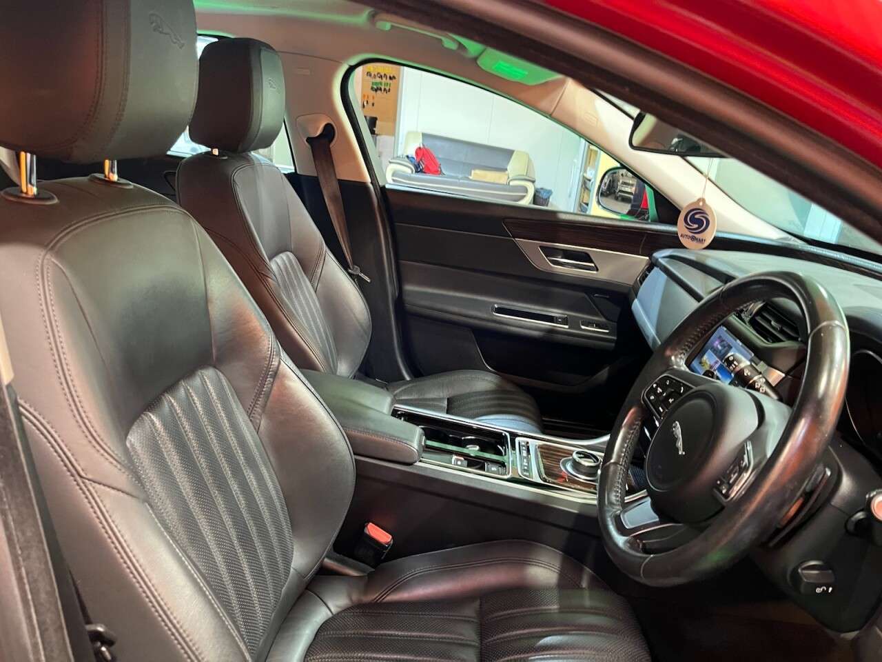 2016 JAGUAR XF 2016 JAGUAR XF
