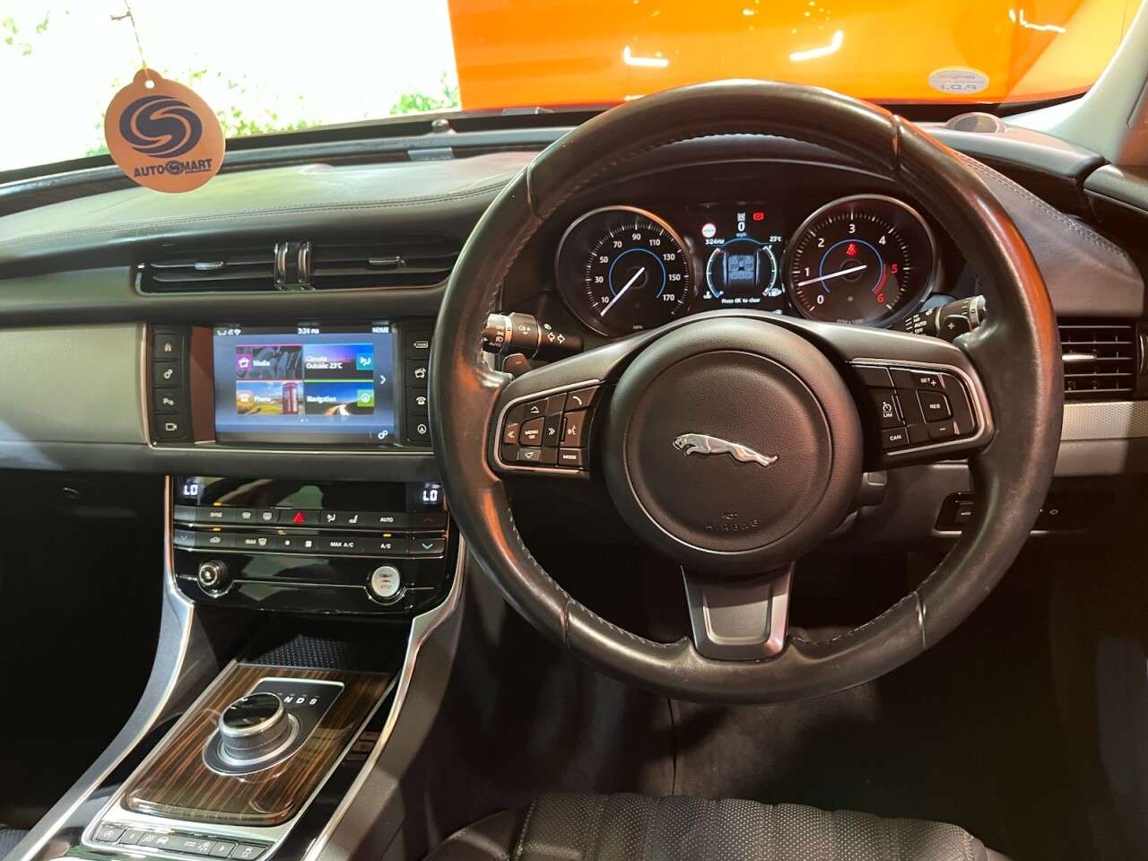 2016 JAGUAR XF 2016 JAGUAR XF