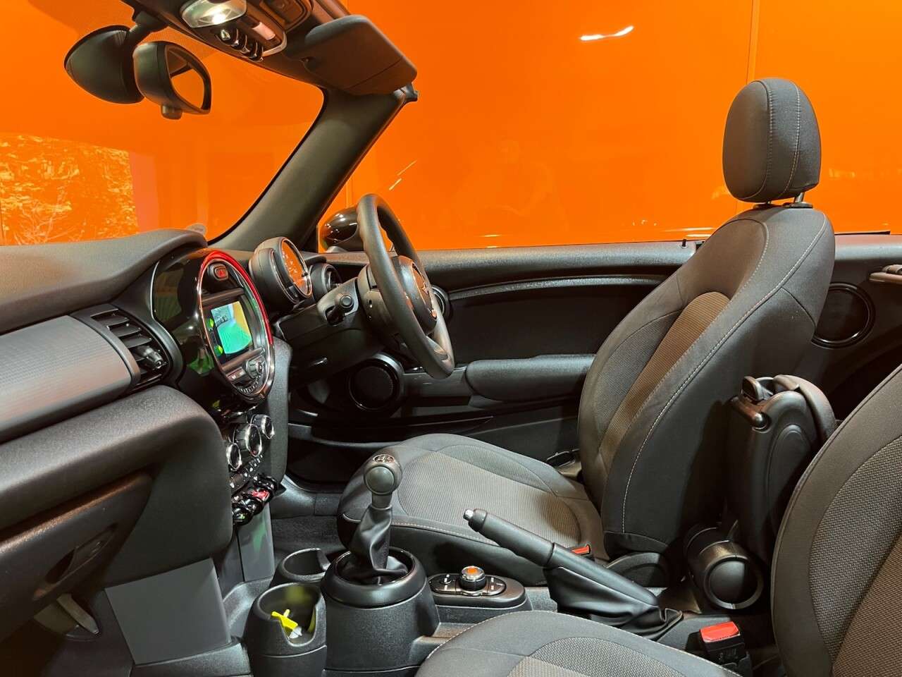 2019 MINI CONVERTIBLE 2019 MINI CONVERTIBLE