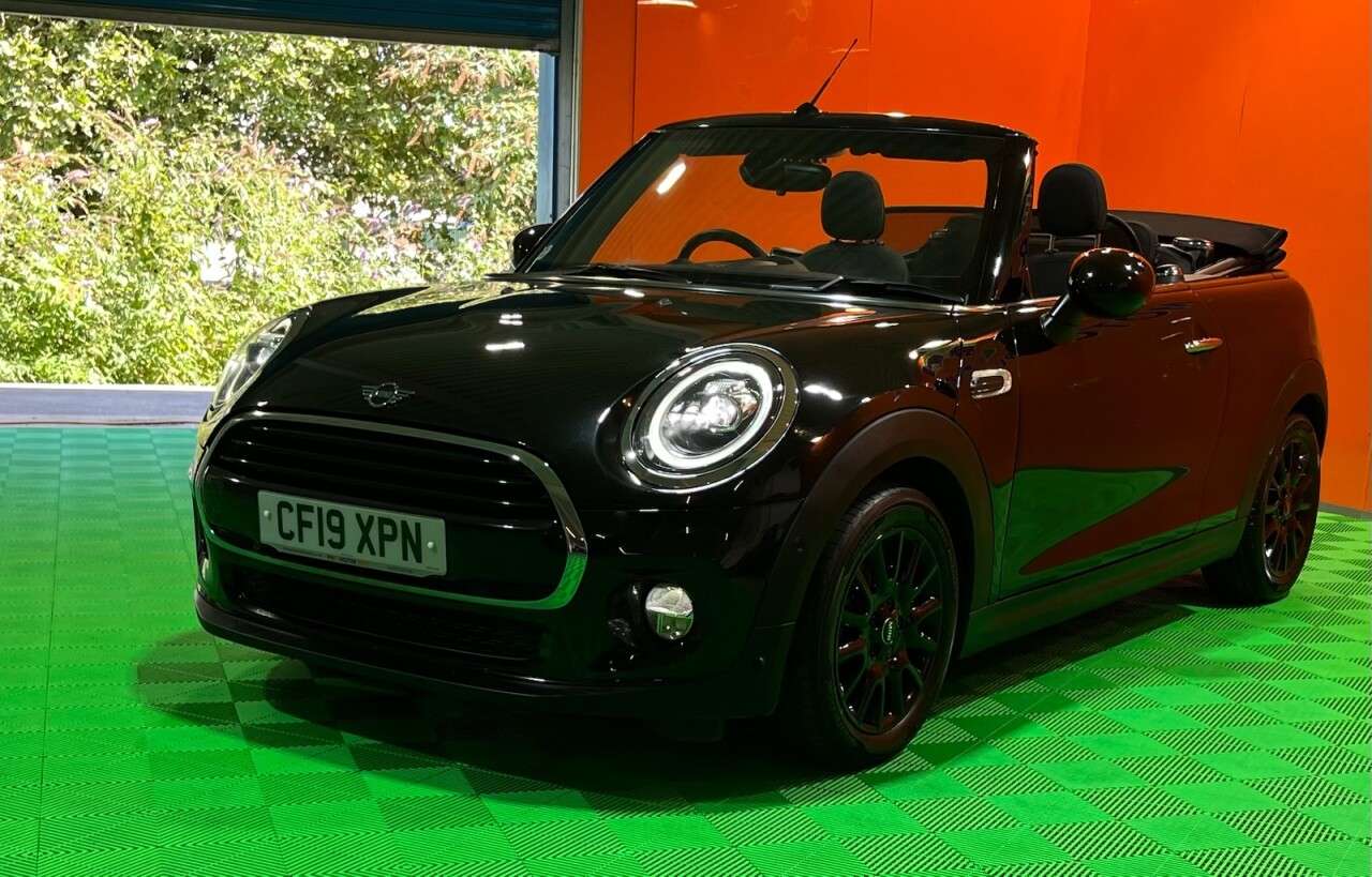 2019 MINI CONVERTIBLE 2019 MINI CONVERTIBLE
