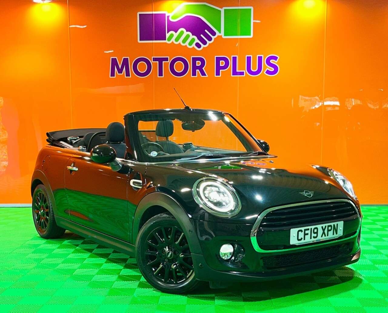 A 2019 MINI CONVERTIBLE 1.5 Cooper Classic Convertible 2dr Petrol Manual Euro 6 (s/s) (136 ps) Visi A 2019 MINI CONVERTIBLE 1.5 Cooper Classic Convertible 2dr Petrol Manual Euro 6 (s/s) (136 ps) Visi