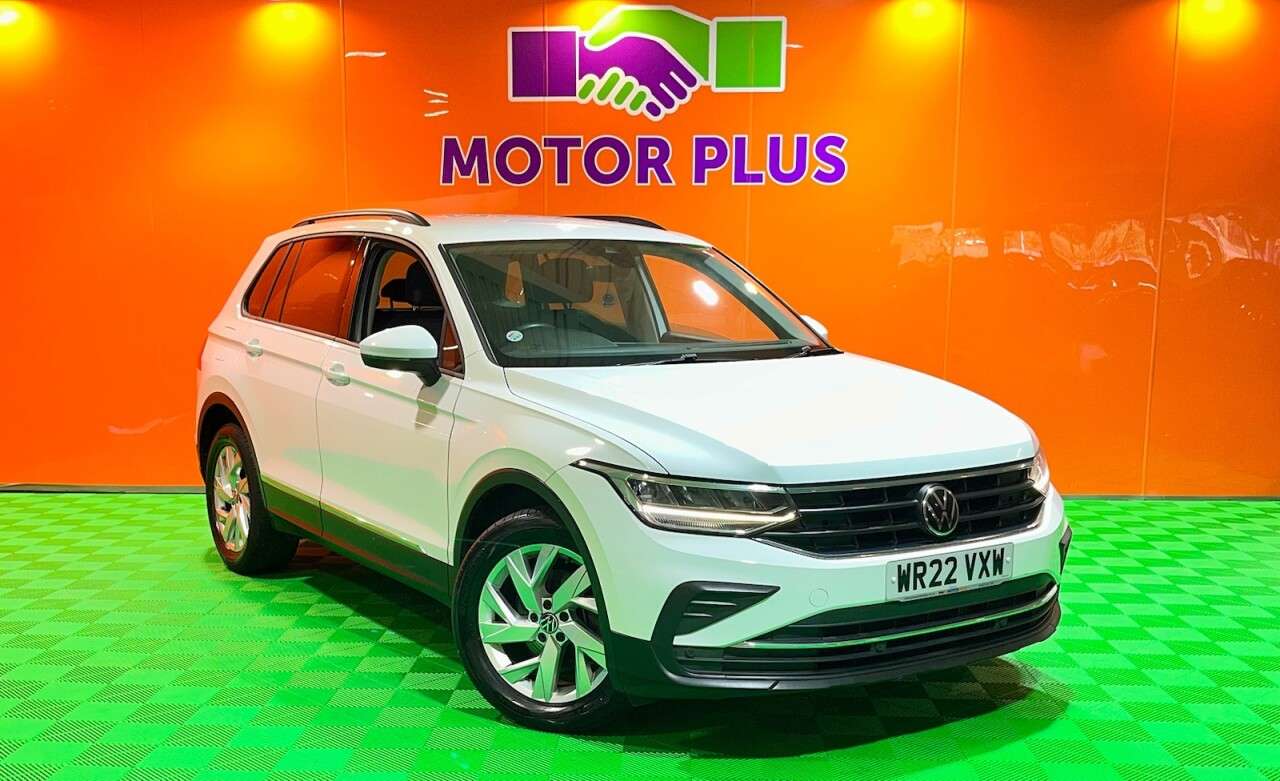A 2022 VOLKSWAGEN TIGUAN 2.0 TDI Life SUV 5dr Diesel Manual Euro 6 (s/s) (150 ps) Visit Over 400 Car A 2022 VOLKSWAGEN TIGUAN 2.0 TDI Life SUV 5dr Diesel Manual Euro 6 (s/s) (150 ps) Visit Over 400 Car