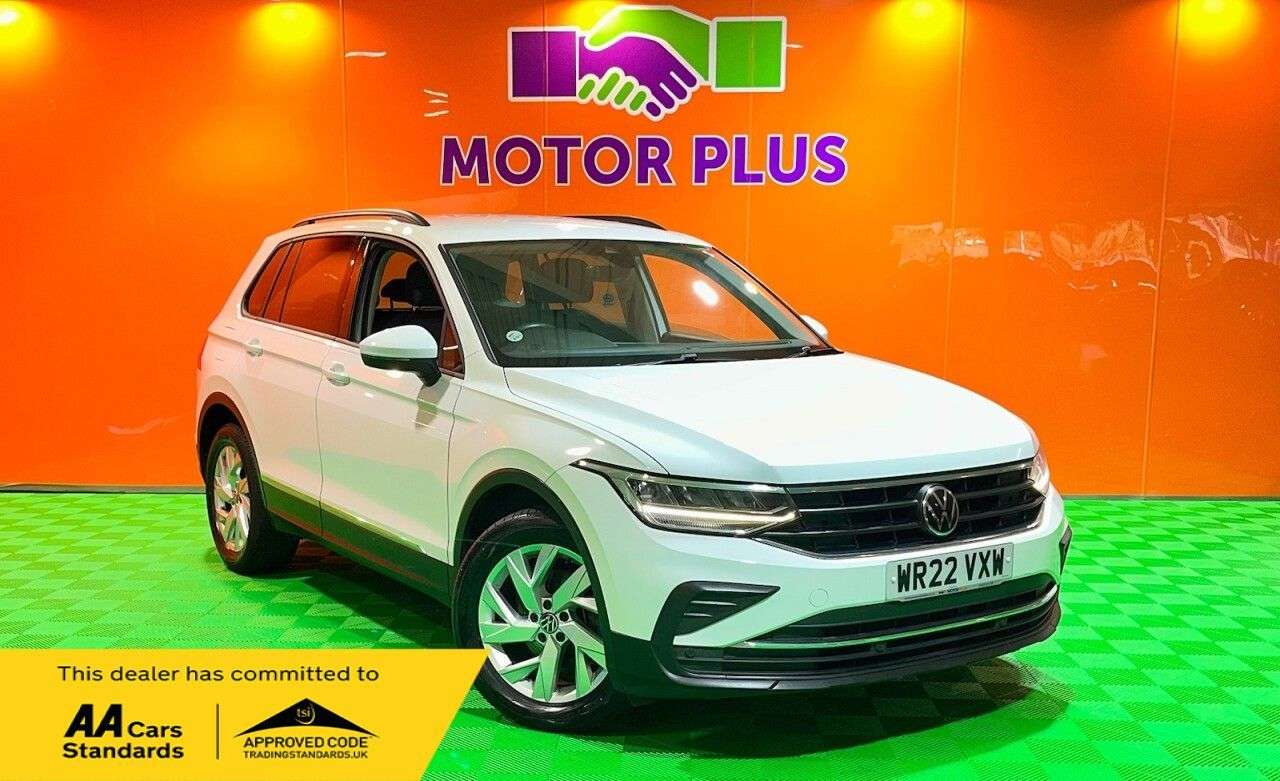 A 2022 VOLKSWAGEN TIGUAN 2.0 TDI Life SUV 5dr Diesel Manual Euro 6 (s/s) (150 ps) Visit Over 400 Car A 2022 VOLKSWAGEN TIGUAN 2.0 TDI Life SUV 5dr Diesel Manual Euro 6 (s/s) (150 ps) Visit Over 400 Car