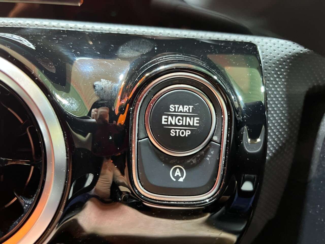 2019 MERCEDES-BENZ A CLASS 2019 MERCEDES-BENZ A CLASS
