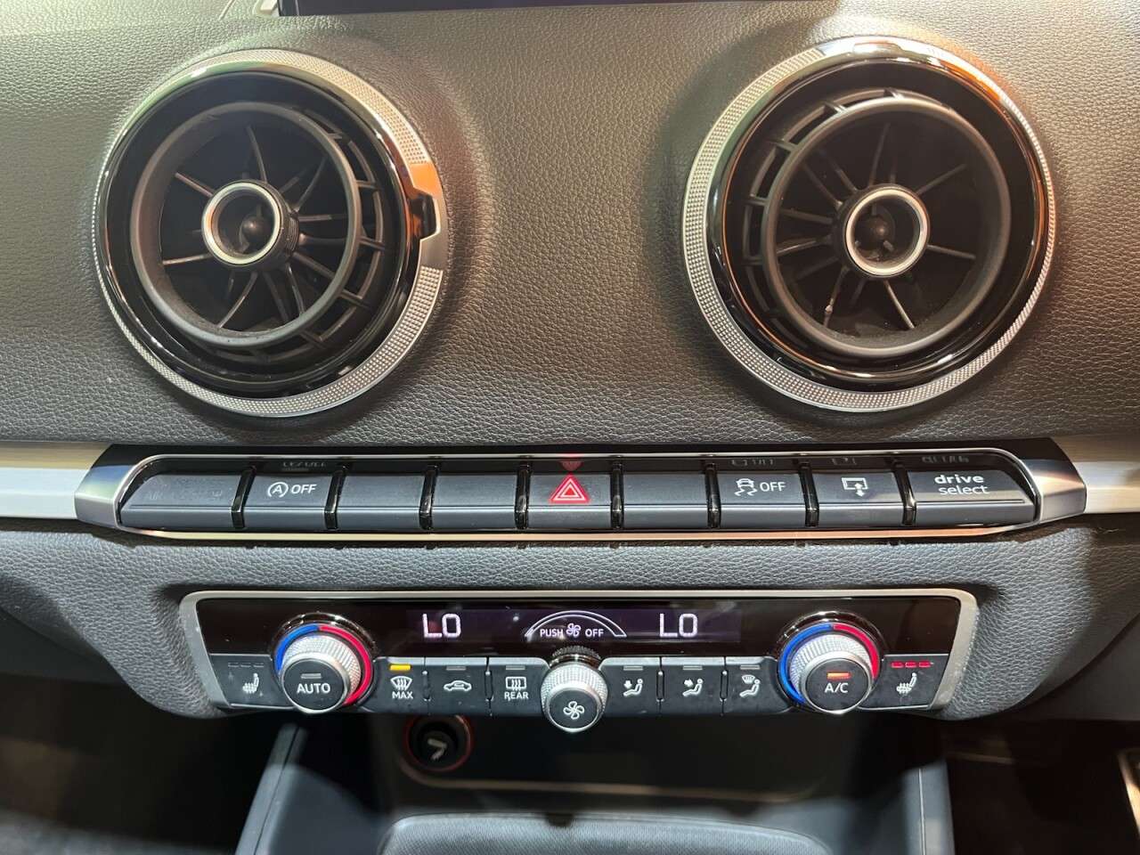 2016 AUDI S3 2016 AUDI S3
