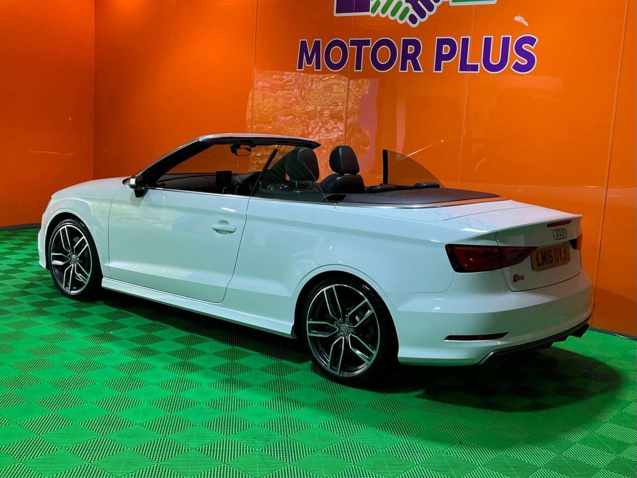 A 2016 AUDI S3 2.0 TFSI Cabriolet 2dr Petrol S Tronic quattro Euro 6 (s/s) (Nav) (300 ps) A 2016 AUDI S3 2.0 TFSI Cabriolet 2dr Petrol S Tronic quattro Euro 6 (s/s) (Nav) (300 ps)