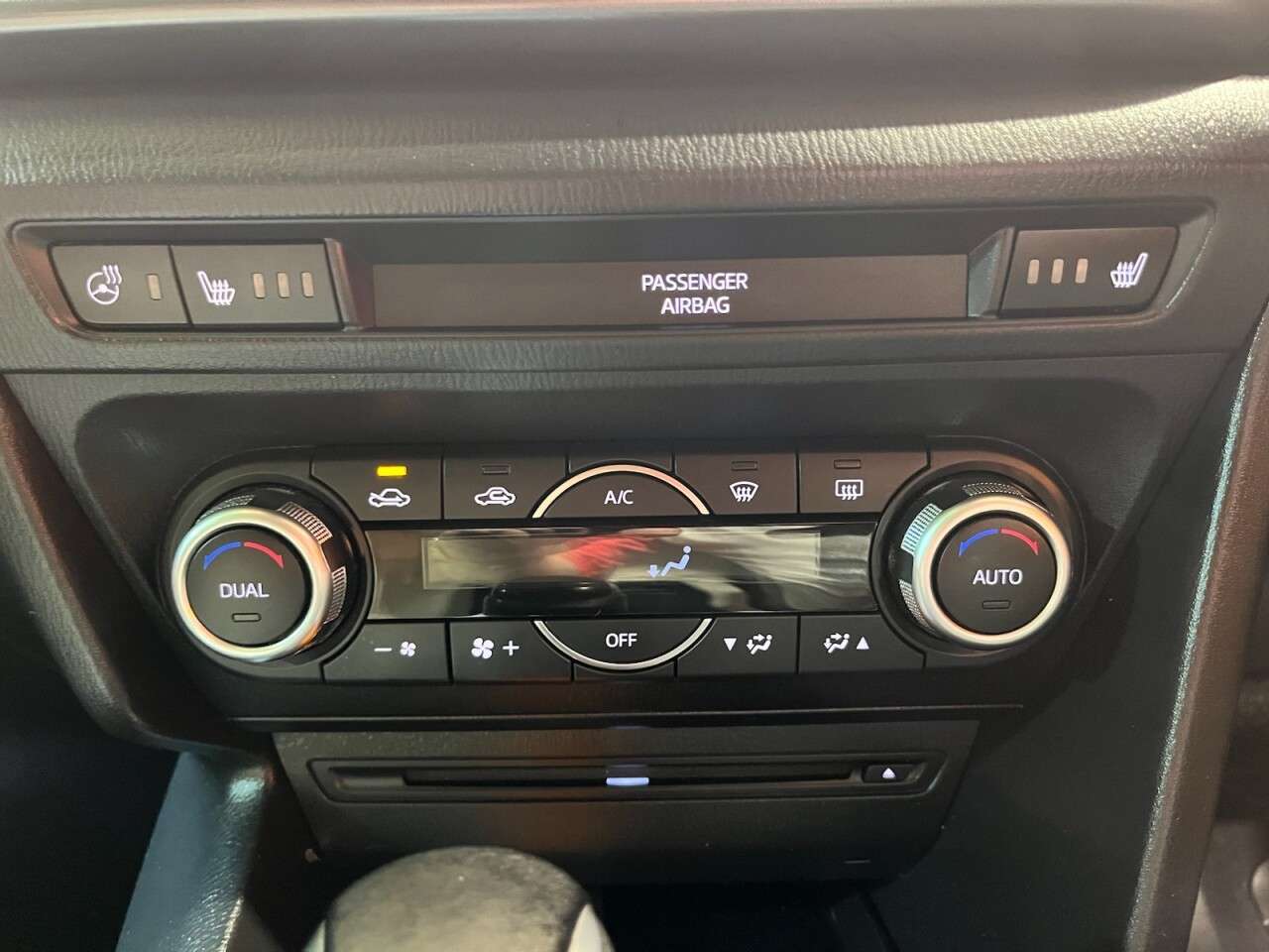 2017 MAZDA MAZDA3 2017 MAZDA MAZDA3