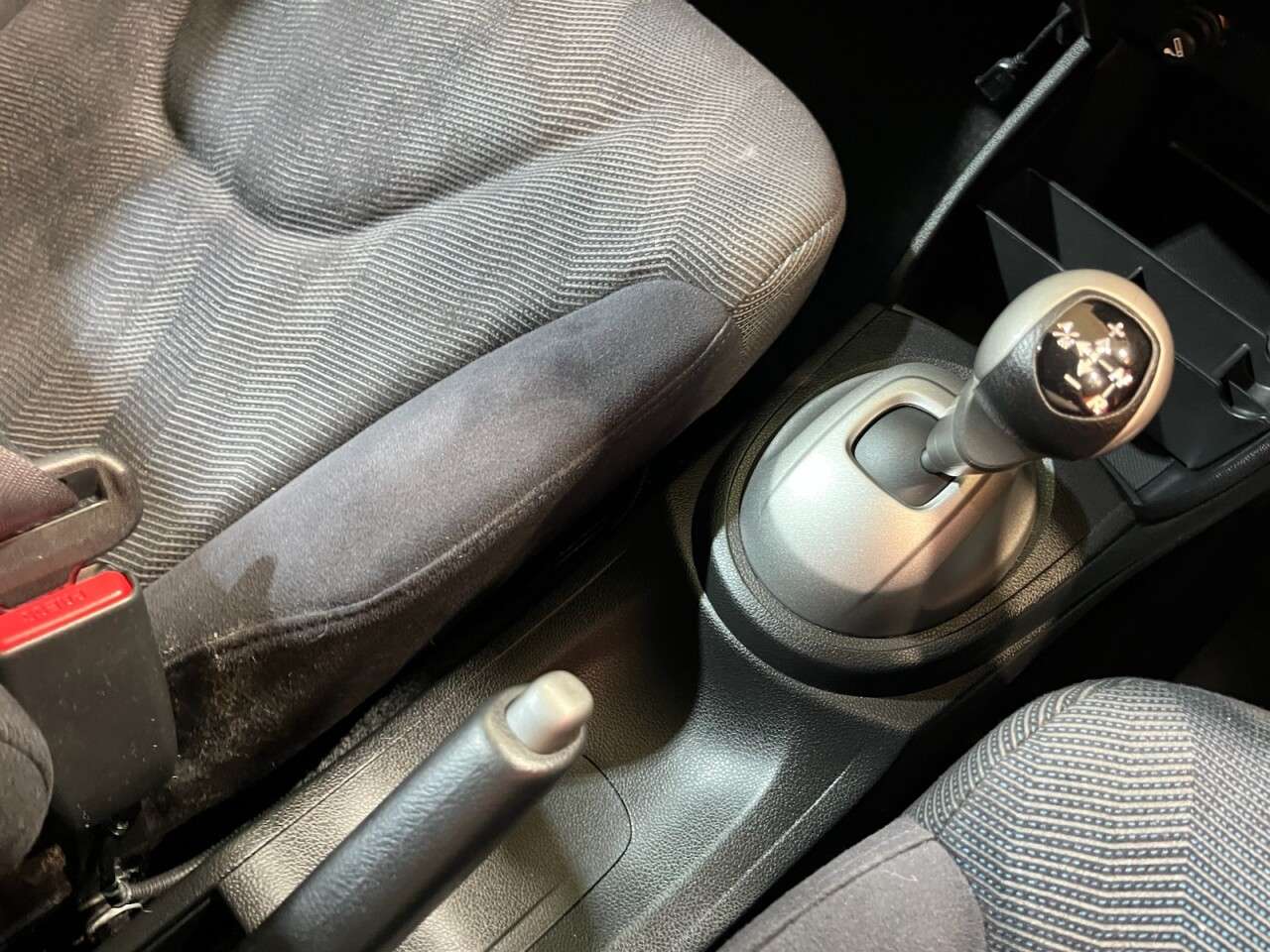 2010 HONDA JAZZ 2010 HONDA JAZZ