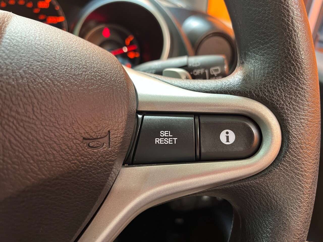 2010 HONDA JAZZ 2010 HONDA JAZZ
