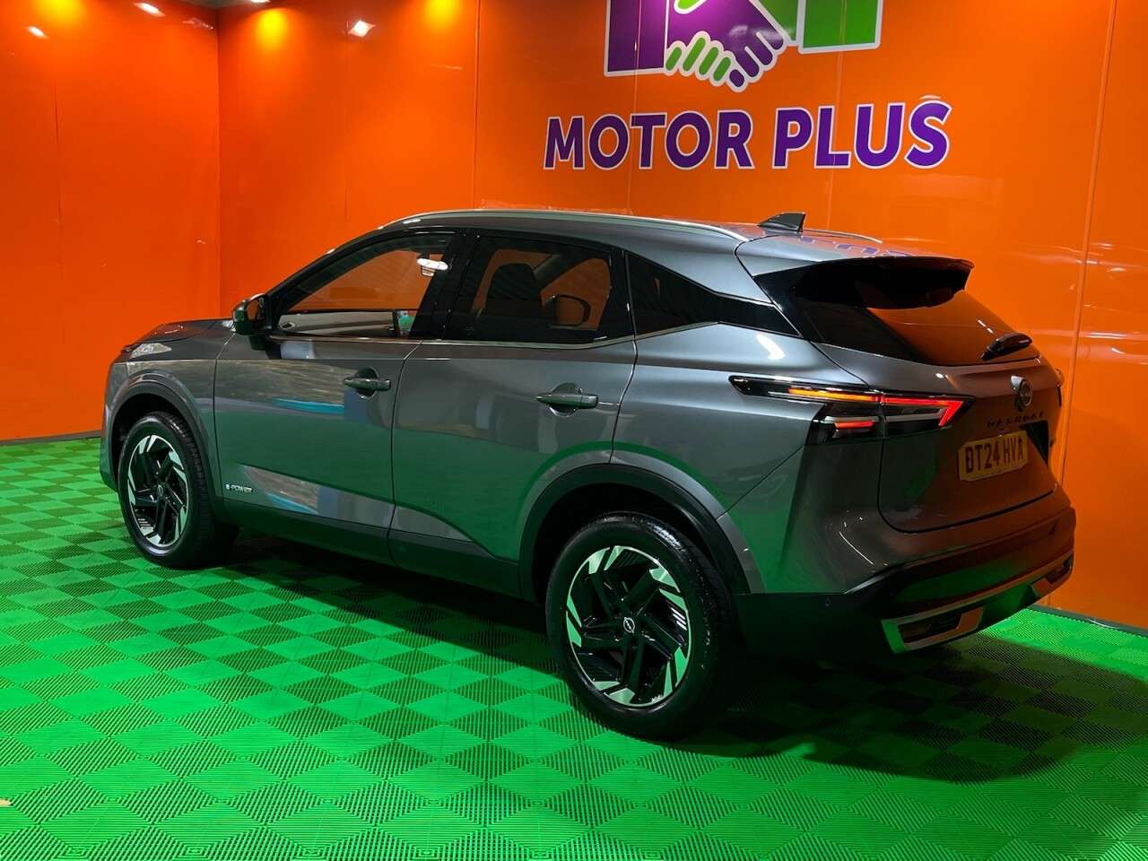A 2024 NISSAN QASHQAI 1.5 h e-POWER N-Connecta SUV 5dr Petrol Hybrid Auto Euro 6 (s/s) (190 ps) V A 2024 NISSAN QASHQAI 1.5 h e-POWER N-Connecta SUV 5dr Petrol Hybrid Auto Euro 6 (s/s) (190 ps) V