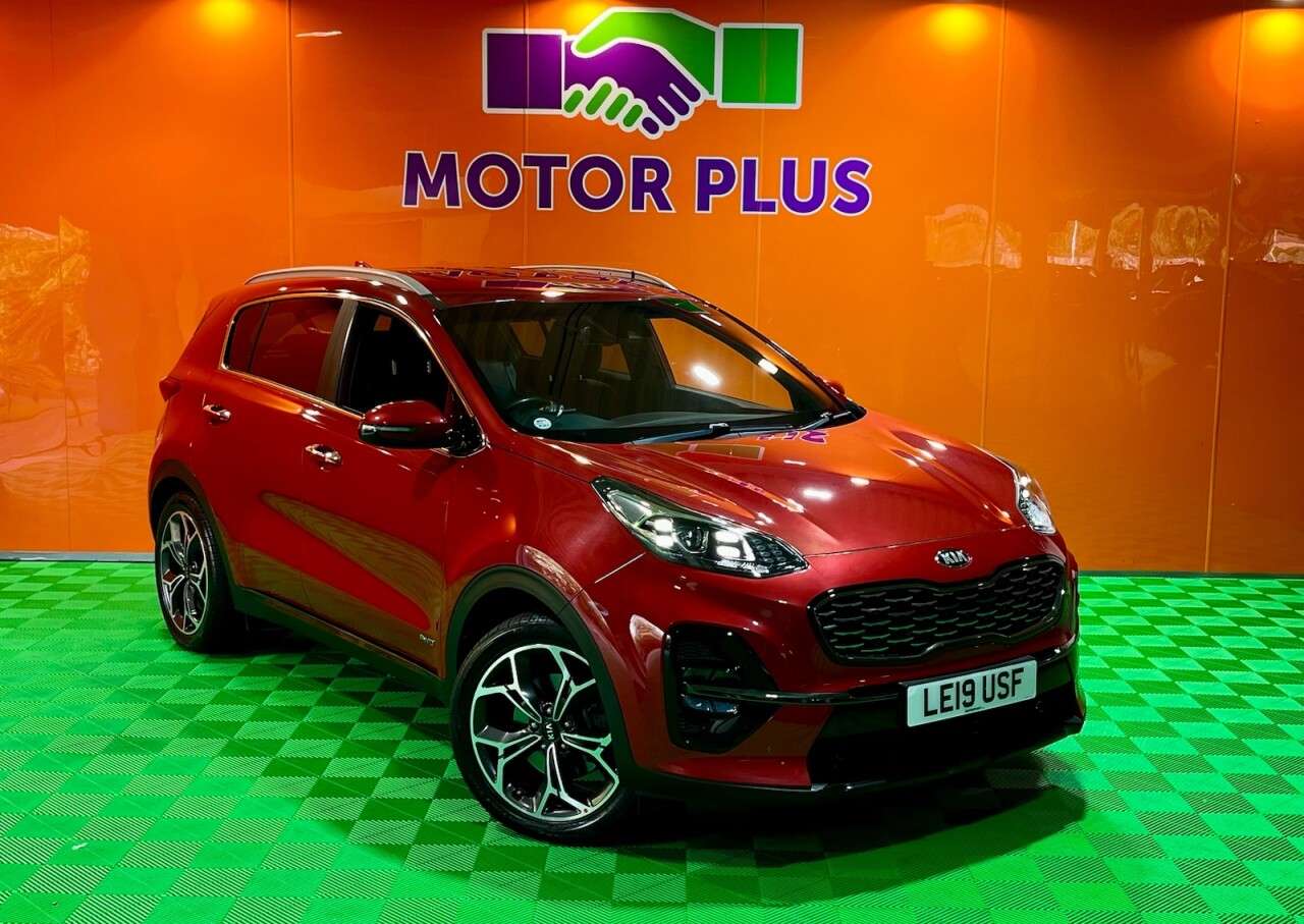 A 2019 KIA SPORTAGE 2.0 CRDi EcoDynamics+ GT-Line SUV 5dr Diesel Manual AWD Euro 6 (s/s) (182 b A 2019 KIA SPORTAGE 2.0 CRDi EcoDynamics+ GT-Line SUV 5dr Diesel Manual AWD Euro 6 (s/s) (182 b