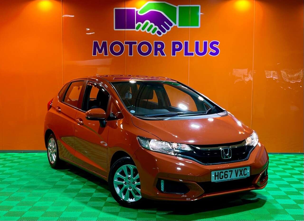 A 2018 HONDA JAZZ 1.3 i-VTEC SE Navi Hatchback 5dr Petrol Manual Euro 6 (s/s) (102 ps) Visit A 2018 HONDA JAZZ 1.3 i-VTEC SE Navi Hatchback 5dr Petrol Manual Euro 6 (s/s) (102 ps) Visit
