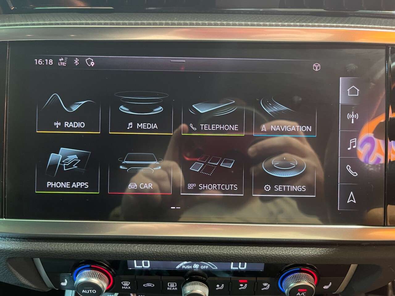 2020 AUDI Q3 2020 AUDI Q3